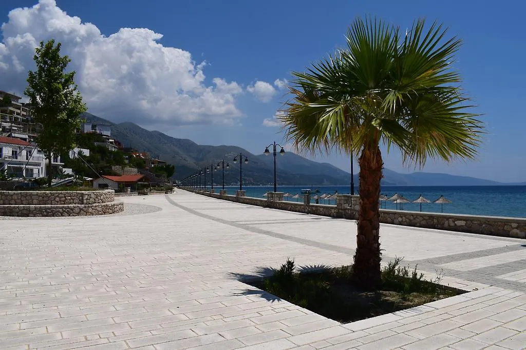 Bujar Apartments Qëparo