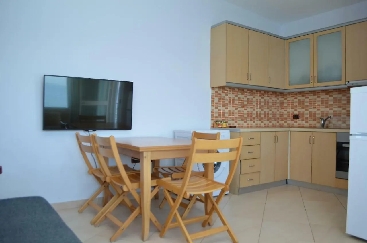 Bujar Apartments Qeparo