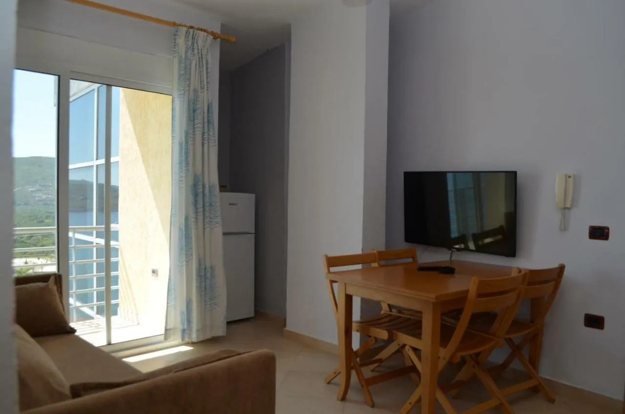 Bujar Apartments Qeparo