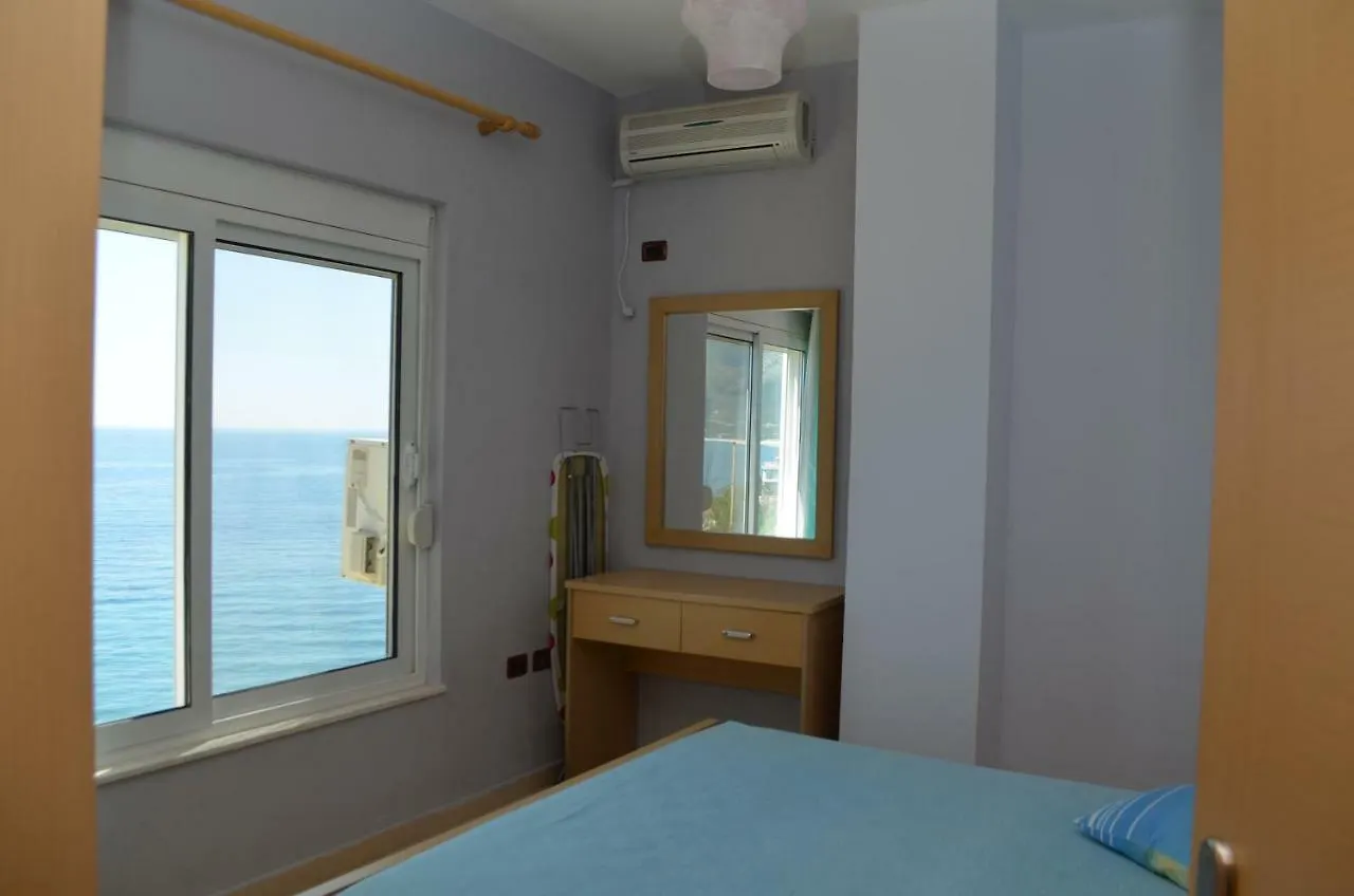 Bujar Apartments Qeparo