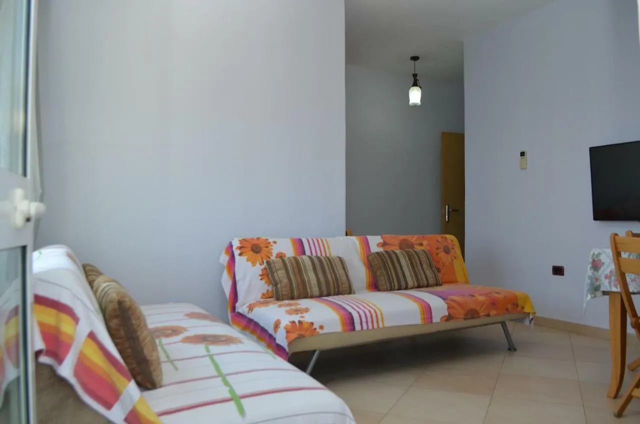 Bujar Apartments Qeparo