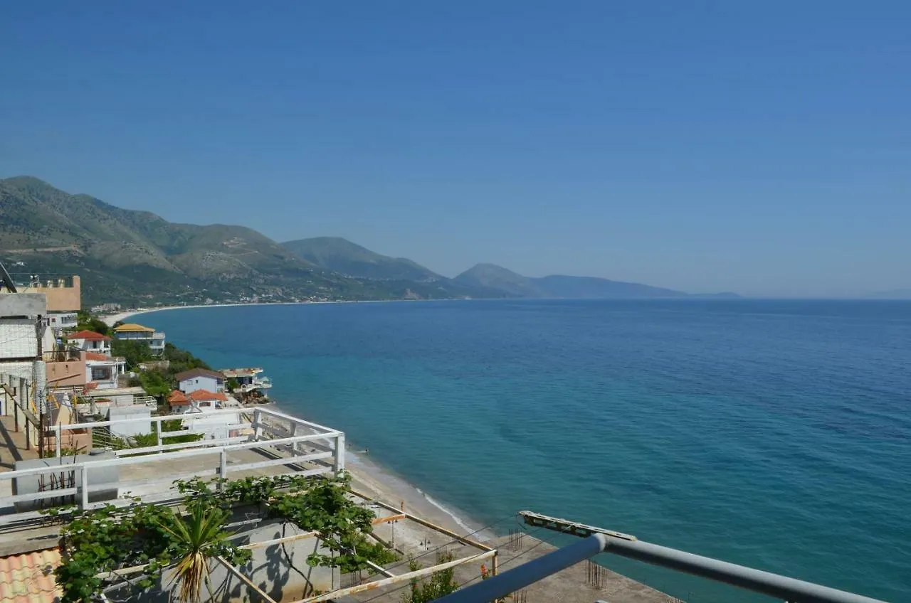 Bujar Apartments Qëparo 0*,  Albánie