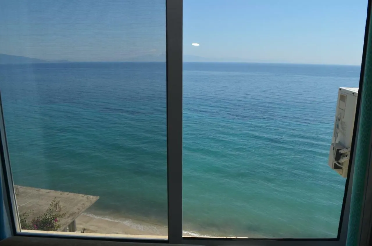 Bujar Apartments Qeparo